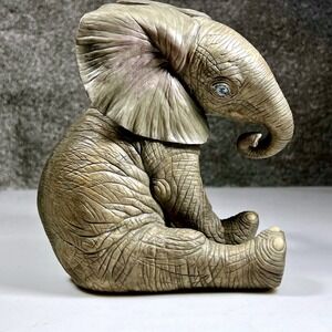 Lenox‎ Smithsonian African Elephant Calf Porcelain Figurine Sculpture